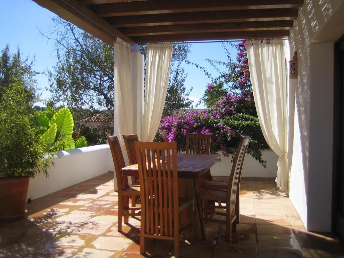 Morna Valley Sant Carles de Peralta Exterior photo